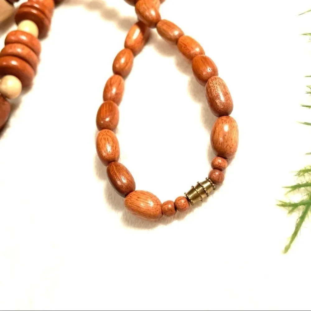 VINTAGE⚜️RETRO Wooden Geometric Beaded Necklace